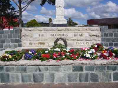 ACT OF REMEMBRANCE - WREATH LAYING