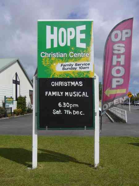 "CHRISTMAS FAMILY MUSICAL"