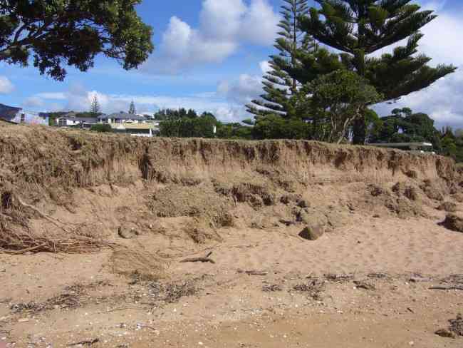 Cable Bay after Cyclon LUSI